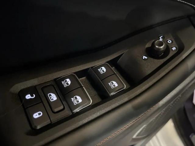 2025 Jeep Grand Cherokee L Overland 4x4