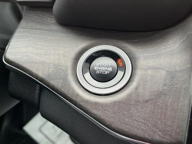 2025 Jeep Grand Cherokee L Overland 4x4