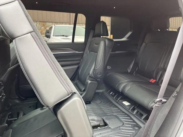 2025 Jeep Grand Cherokee L Overland 4x4