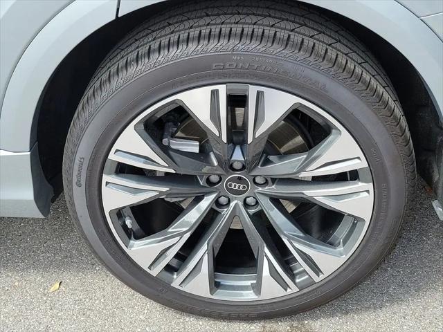 2024 Audi Q8 Premium 55 TFSI quattro