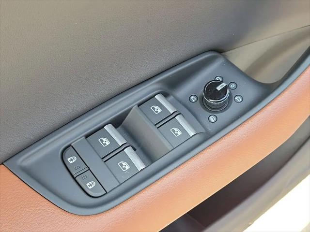 2024 Audi Q8 Premium 55 TFSI quattro