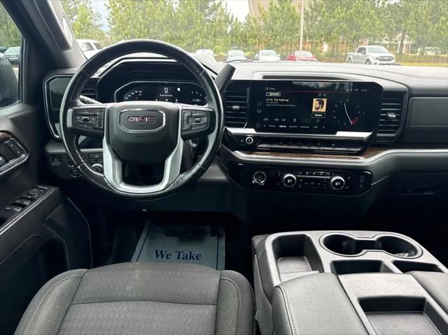 2022 GMC Sierra 1500 4WD Crew Cab Short Box SLE