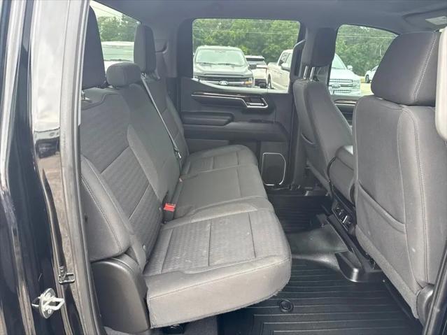 2022 GMC Sierra 1500 4WD Crew Cab Short Box SLE