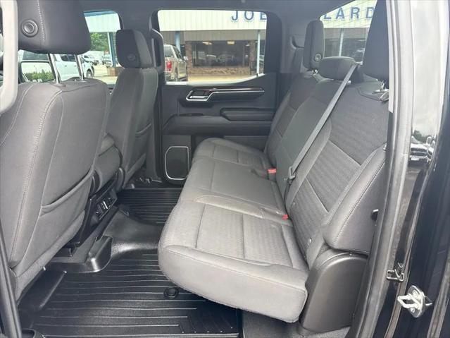 2022 GMC Sierra 1500 4WD Crew Cab Short Box SLE