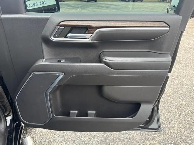 2022 GMC Sierra 1500 4WD Crew Cab Short Box SLE