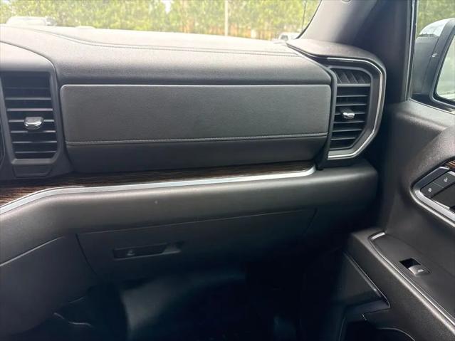 2022 GMC Sierra 1500 4WD Crew Cab Short Box SLE