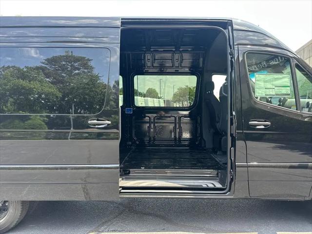 2026 Mercedes-Benz Sprinter 3500XD High Roof 4-Cyl Diesel HO