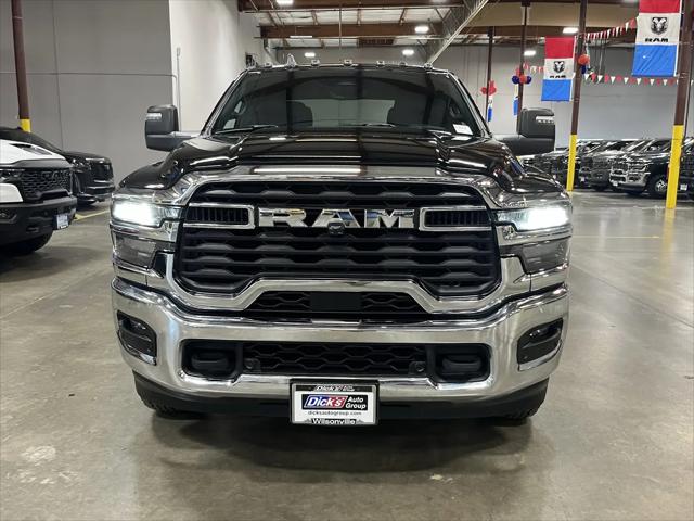 2025 Ram 3500 Big Horn Crew Cab 4x4 8' Box