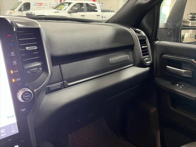 2025 Ram 3500 Big Horn Crew Cab 4x4 8' Box