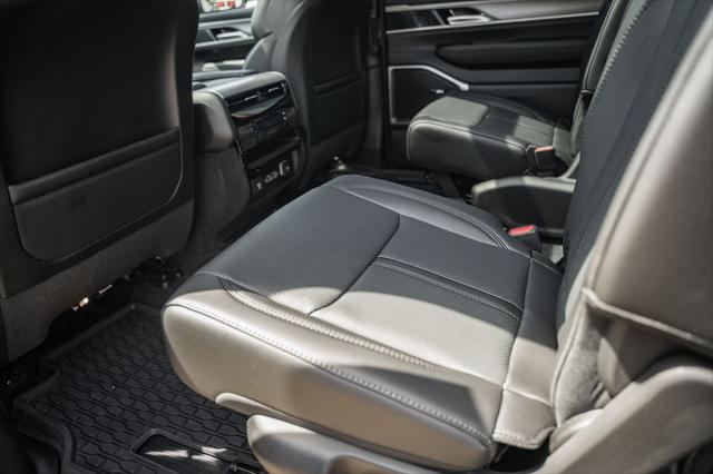 2026 Jeep Grand Wagoneer 4x4
