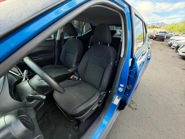 2021 Nissan Kicks S Xtronic CVT