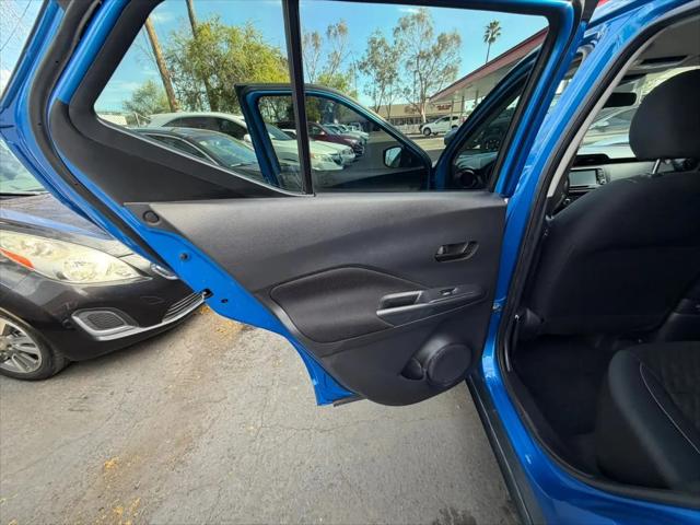 2021 Nissan Kicks S Xtronic CVT
