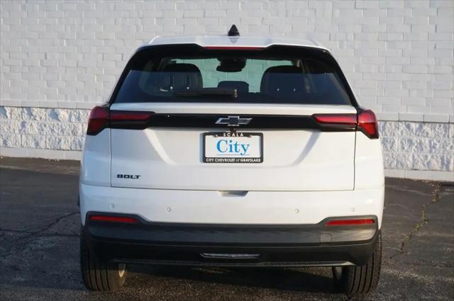 2027 Chevrolet Bolt LT FWD