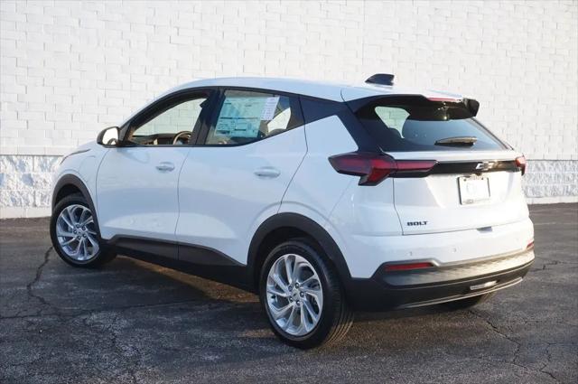 2027 Chevrolet Bolt LT FWD