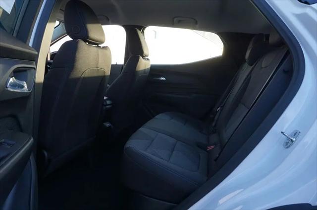2027 Chevrolet Bolt LT FWD