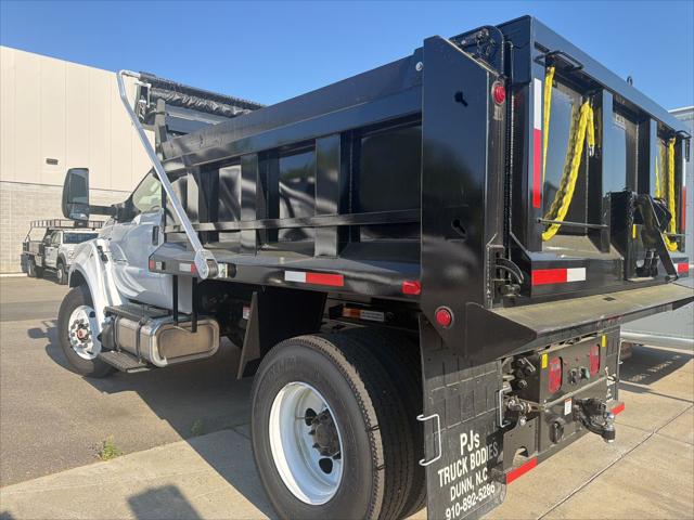 2027 Ford F-750 Base