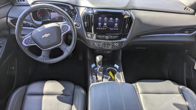 2023 Chevrolet Traverse AWD LT Leather