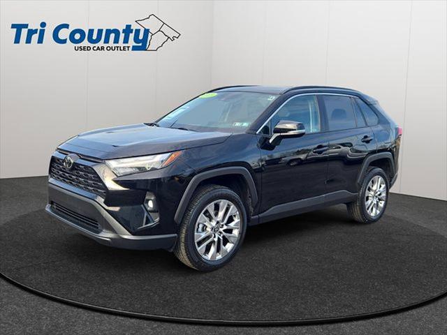 2025 Toyota RAV4 XLE Premium