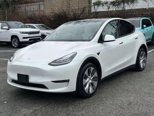 2022 Tesla Model Y Long Range Dual Motor All-Wheel Drive