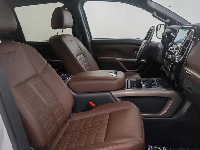 2023 Nissan Titan Crew Cab Platinum Reserve 4x4