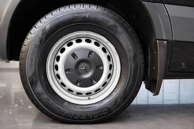 2015 Mercedes-Benz Sprinter 2500 High  Roof