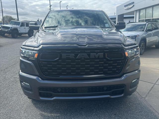 2026 RAM Ram 1500 RAM 1500 EXPRESS CREW CAB 4X4 57 BOX