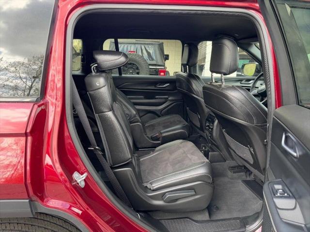 2023 Jeep Grand Cherokee L Altitude 4x4