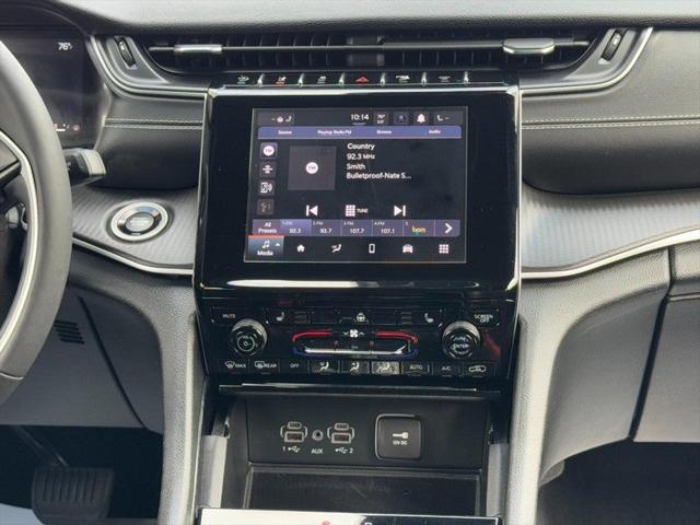 2023 Jeep Grand Cherokee L Altitude 4x4