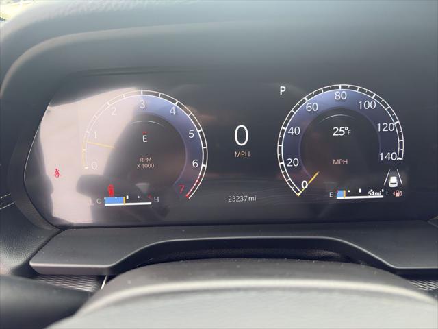2025 Jeep Grand Cherokee L Laredo 4x4
