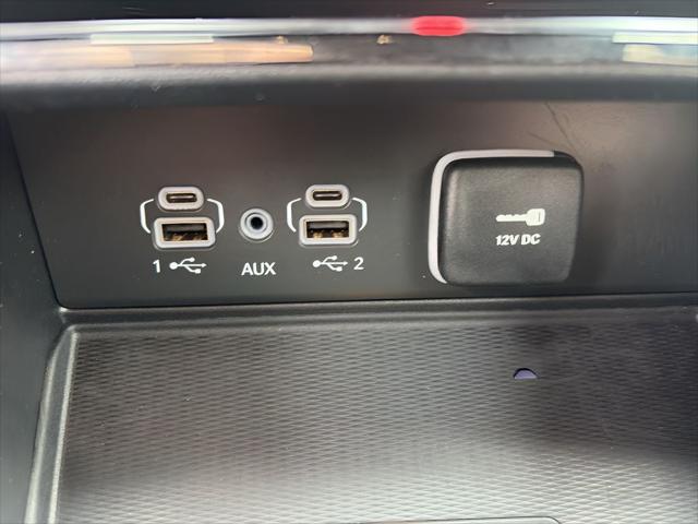 2025 Jeep Grand Cherokee L Laredo 4x4