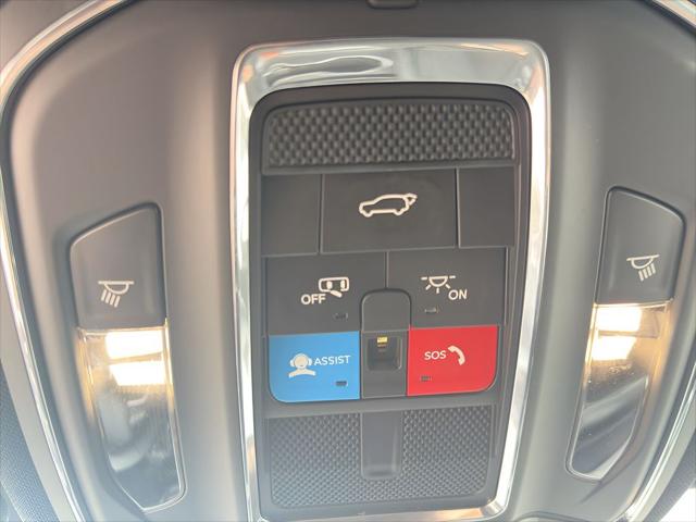 2025 Jeep Grand Cherokee L Laredo 4x4