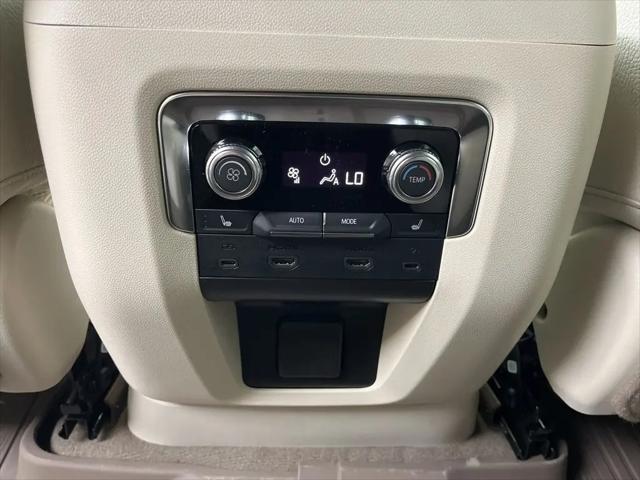 2026 GMC Yukon 4WD Denali