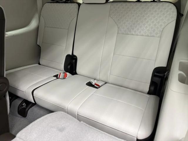 2026 GMC Acadia Denali FWD
