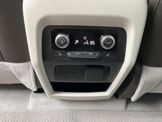 2026 GMC Acadia Denali FWD