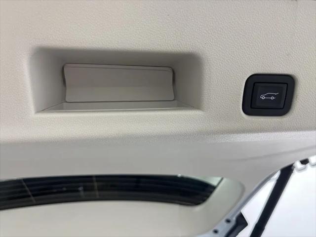 2026 GMC Acadia Denali FWD