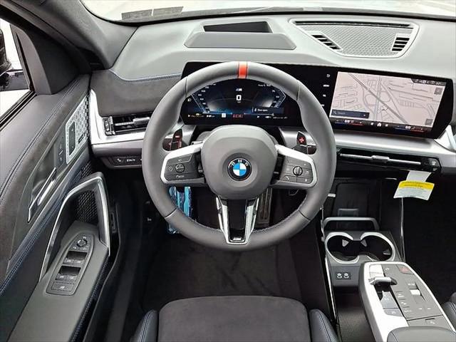 2025 BMW X2 M35i