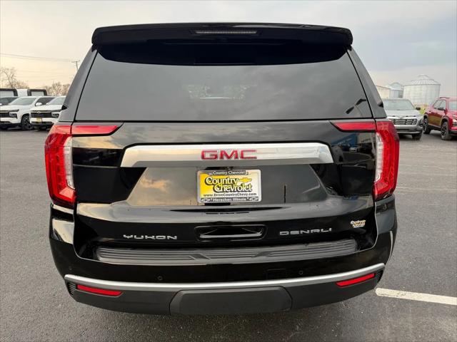 2024 GMC Yukon 4WD Denali