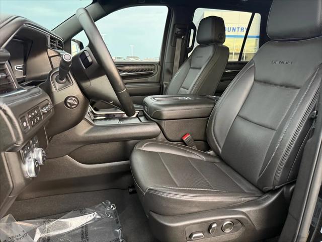 2024 GMC Yukon 4WD Denali