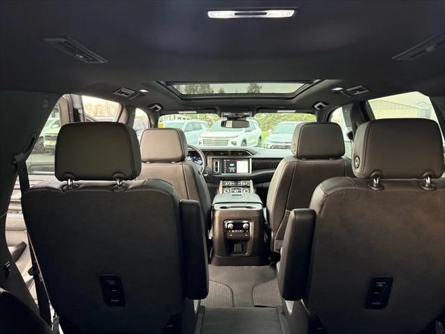 2024 GMC Yukon 4WD Denali