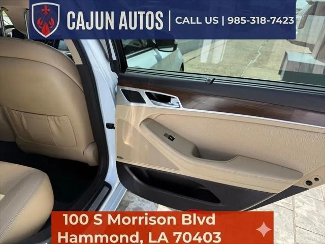 2016 Hyundai Genesis 3.8