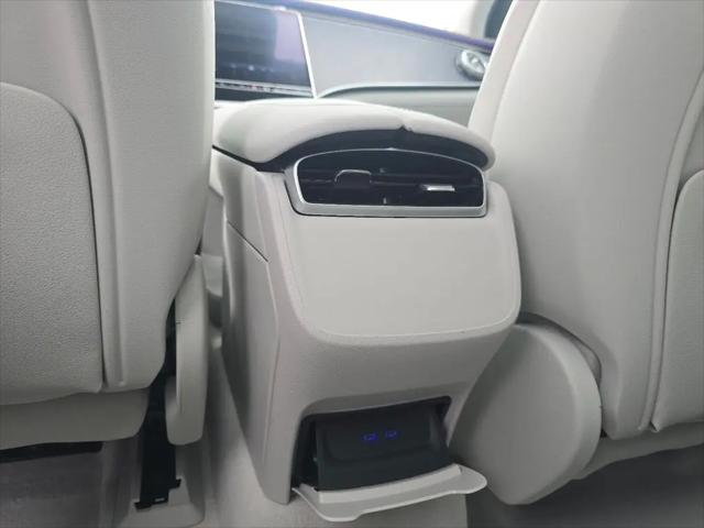 2026 Mercedes-Benz EQE 320 EQE 320