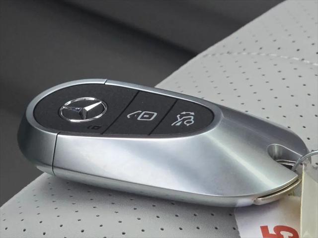 2026 Mercedes-Benz EQE 320 EQE 320