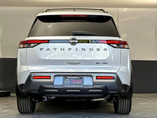 2026 Nissan Pathfinder SL