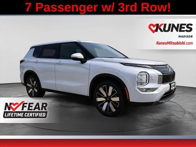 2026 Mitsubishi Outlander SE 2.5 S-AWC for sale in Madison, WI