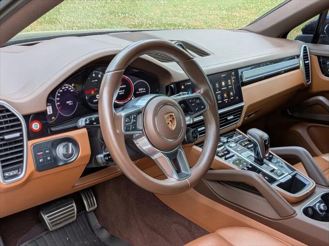 2023 Porsche Cayenne S Platinum Edition