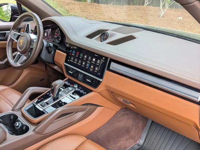 2023 Porsche Cayenne S Platinum Edition
