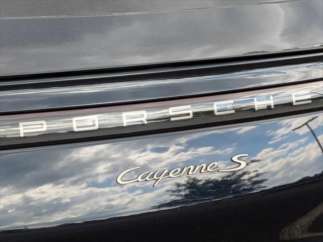 2023 Porsche Cayenne S Platinum Edition
