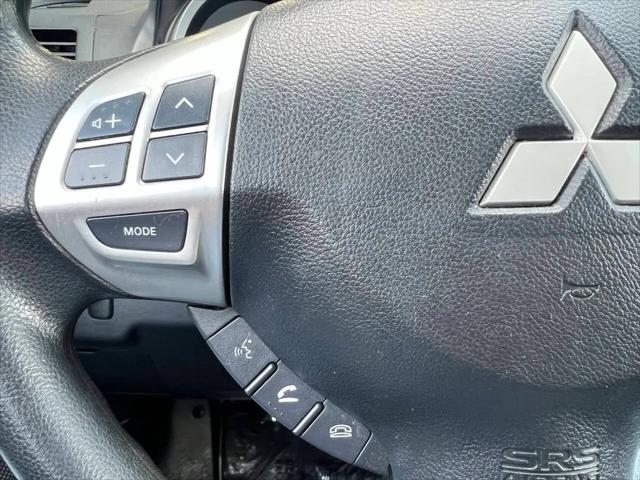 2013 Mitsubishi Lancer ES