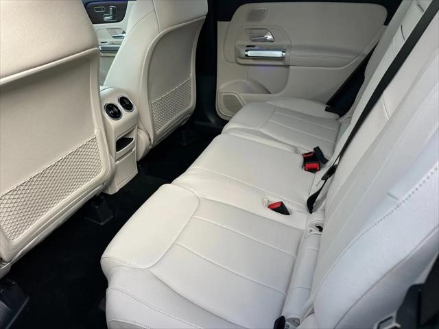 2026 Mercedes-Benz GLB 4MATIC