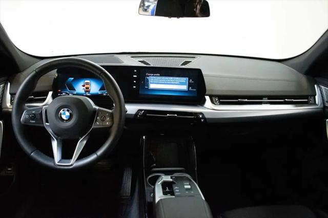 2025 BMW X2 xDrive28i